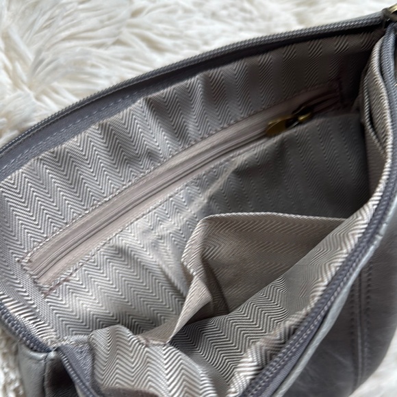 Boutique Faux Leather Wristlet 💗 Gray - Picture 10 of 11